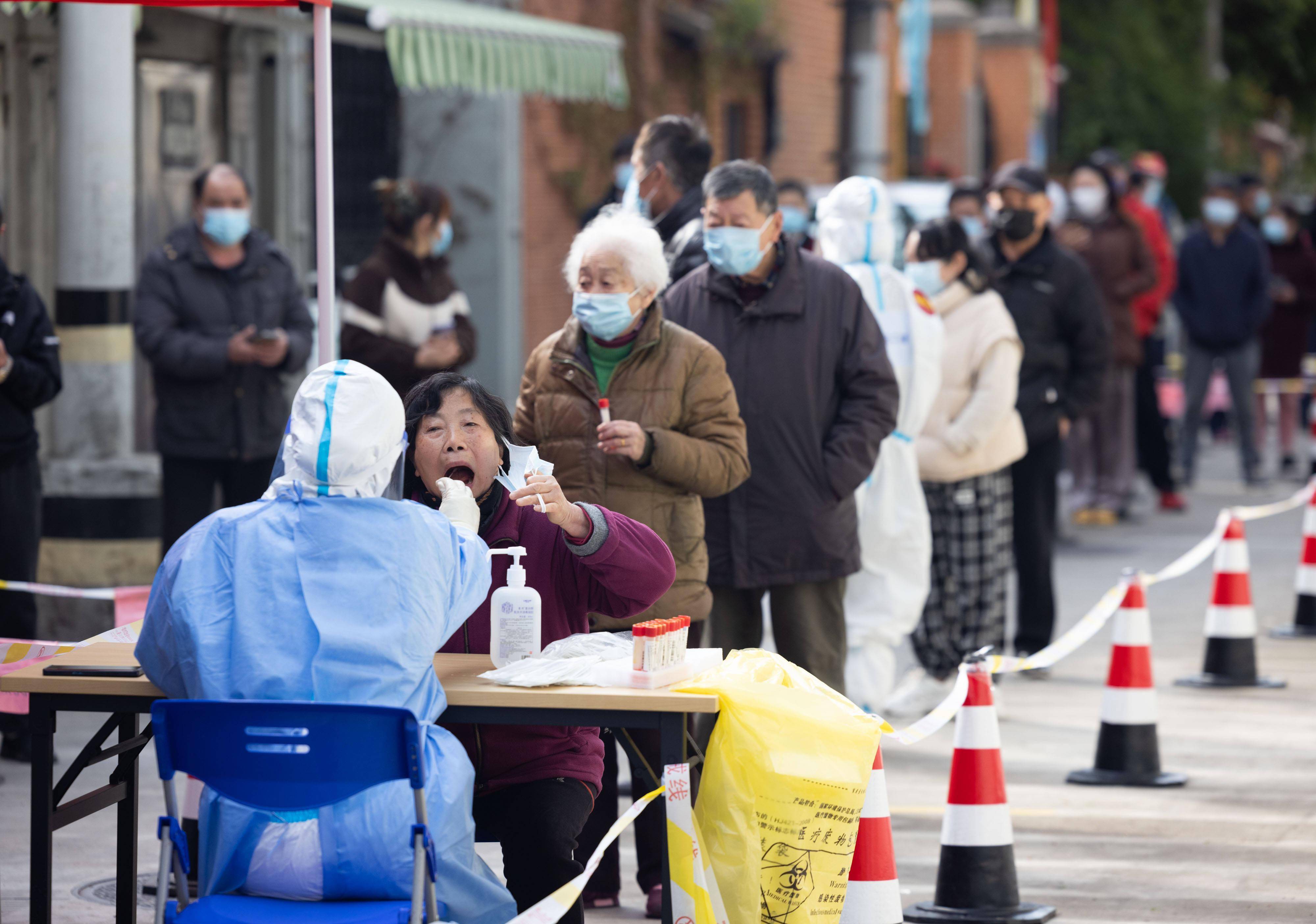 「上海分区分批封控核酸筛查」〃上海封闭管理-第2张图片